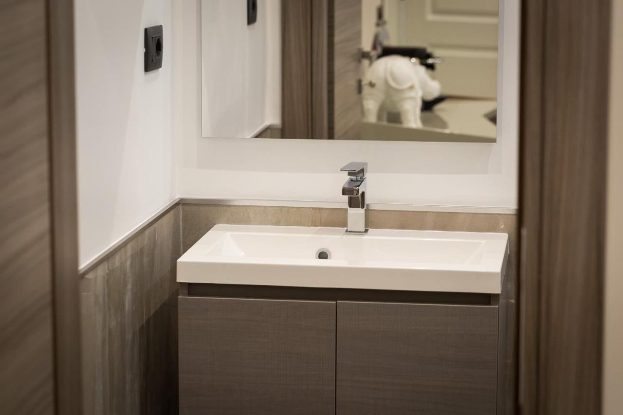 Clementi Portrait Hotel Rome Luaran gambar
